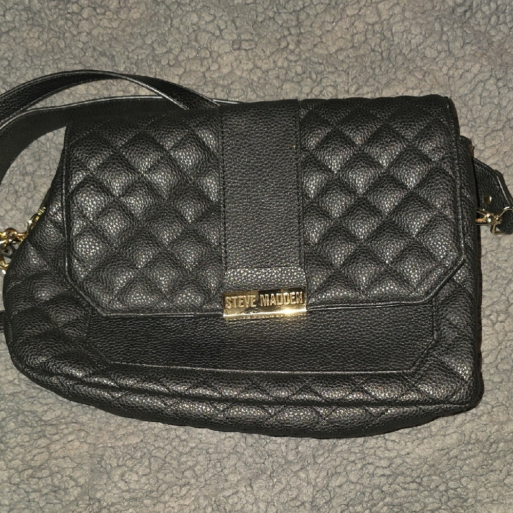 Steve Madden Black Quilted Crossbody Shoulder Bag
